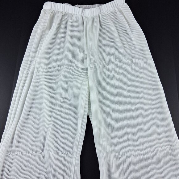 PrettyLittleThing Oversized Wide Leg Crinkle Pant Women's Size 8 White Chiffon - Picture 2 of 7